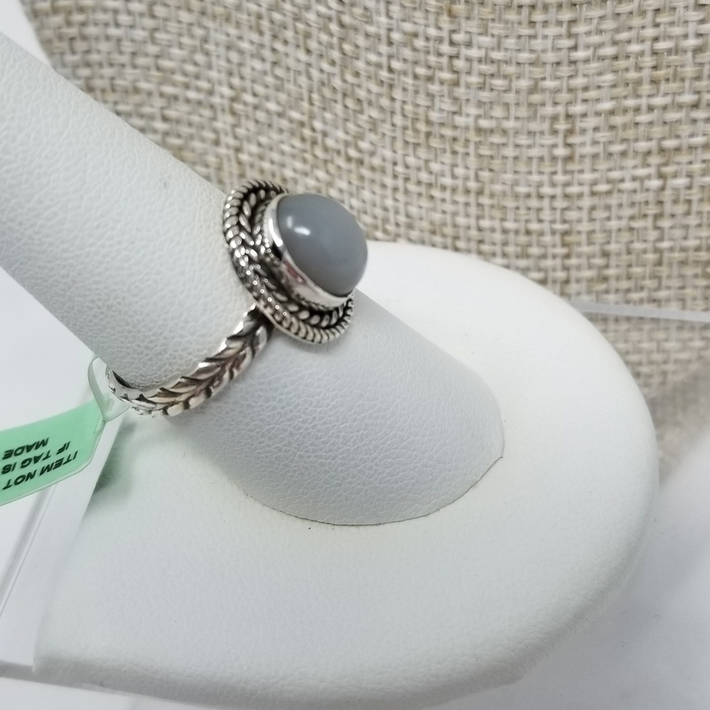 Artisan Crafted Moonstone Sterling silver ring. - Picture 4 of 7